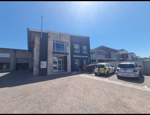520M² WAREHOUSE TO LET IN AIRPORT INDUSTRIA